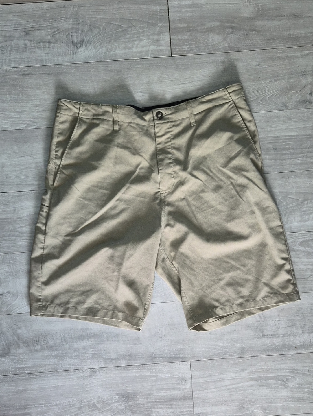 Volcom Men's Khaki Classic Chino Shorts Surf And Turf 38